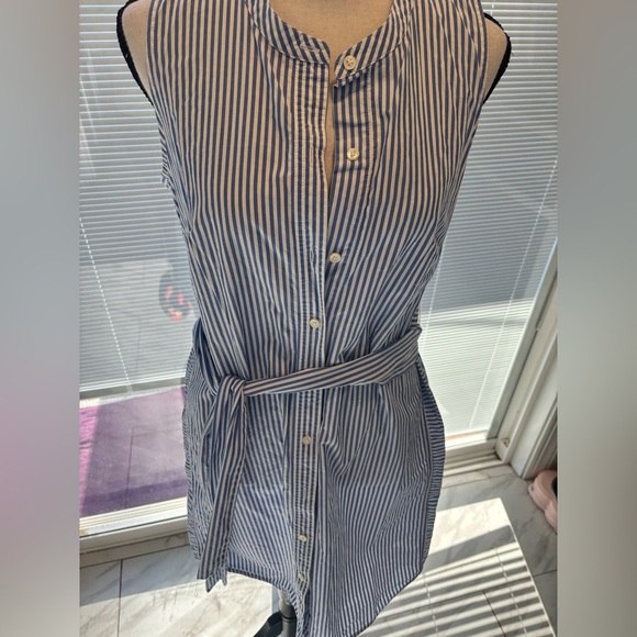 J.Crew Sleeveless Shirt Dress. - Picture 3 of 7